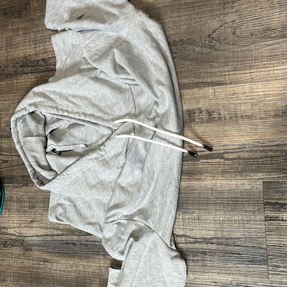 Kaly Chic Cropped hoodie Size- M